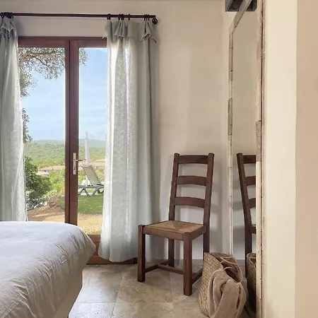 A Casa Di Santa Giulia Порто-Веккьо