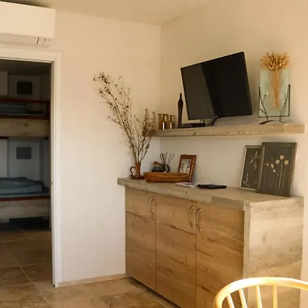 Villa A Casa Di Santa Giulia