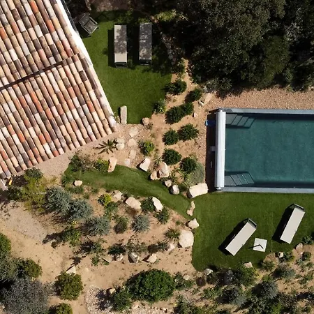 Villa A Casa Di Santa Giulia