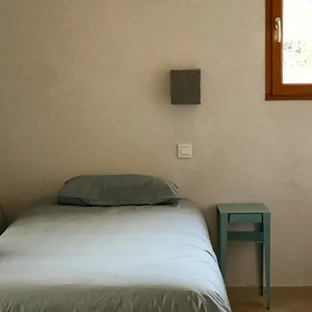 Villa A Casa Di Santa Giulia