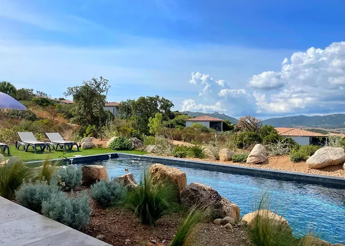 Villa A Casa Di Santa Giulia